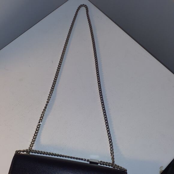 Saint Laurent 'Kate' Black Medium Leather Shoulder Bag - Picture 4 of 7